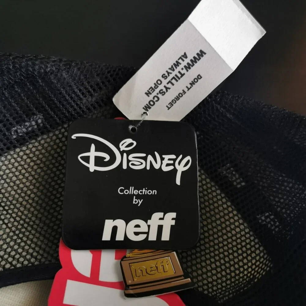 Neff x Disney Mickey‎ Bandana Trucker Hat Snapback Black White RARE, New w/ Tags